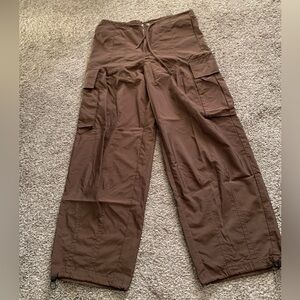 Brown cargos size Medium